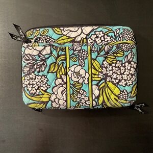Vera‎ Bradley iPad Or Tablet Cover Case Floral Quilted Zip Closure ISLAND BLOOMS